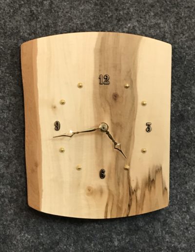 Live- Edge Clocks